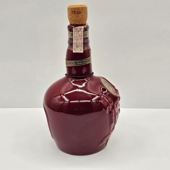 Royal Salute 21 Year Old Blended Scotch Whisky Red Ceramic Bottle Only - Picture 2 of 12